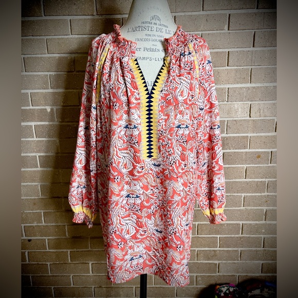 Tops - Lovely Bright Print Blouse with Long 3/4 Length Sleeves & Gathered Ruffled Neck